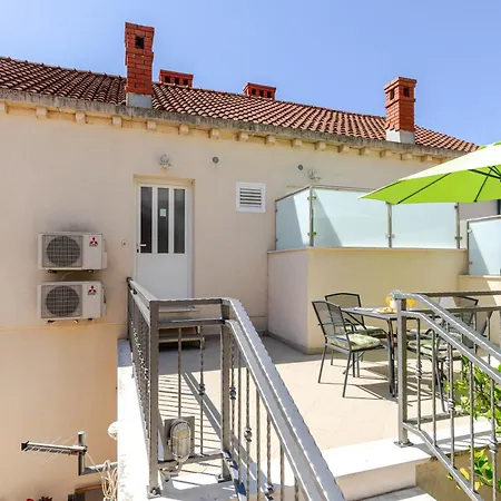 Anka Apartamento