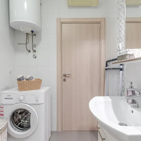 Anka Apartment